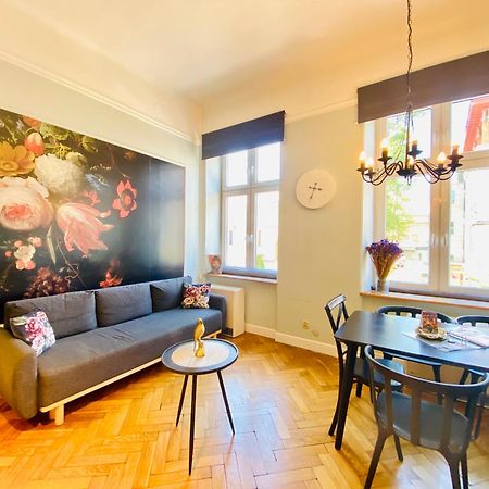 Faust Apartments In The Heart Of Kazimierz By Mint Apartment Краків Екстер'єр фото