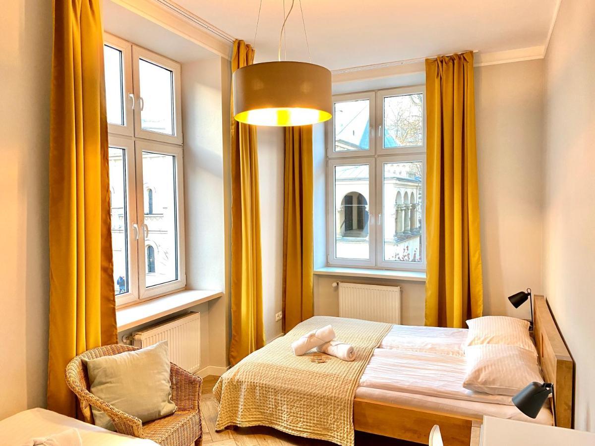Faust Apartments In The Heart Of Kazimierz By Mint Apartment Краків Екстер'єр фото