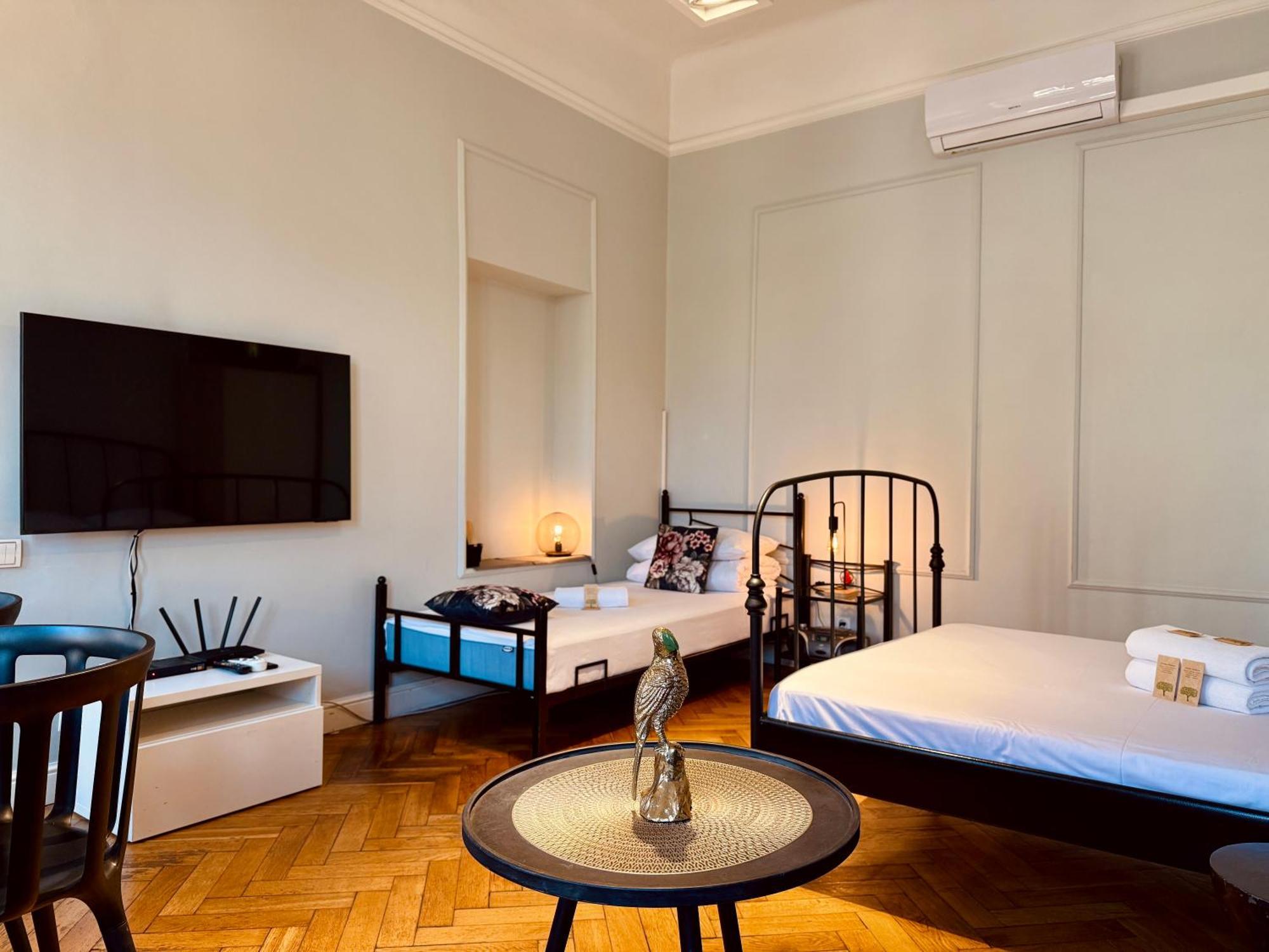 Faust Apartments In The Heart Of Kazimierz By Mint Apartment Краків Номер фото
